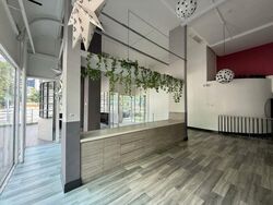 Crystal Court (D10), Retail #505653431